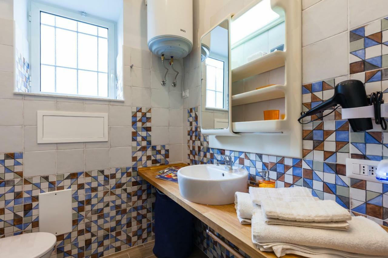 Materdei Terrace Apartment Napoli Bagian luar foto