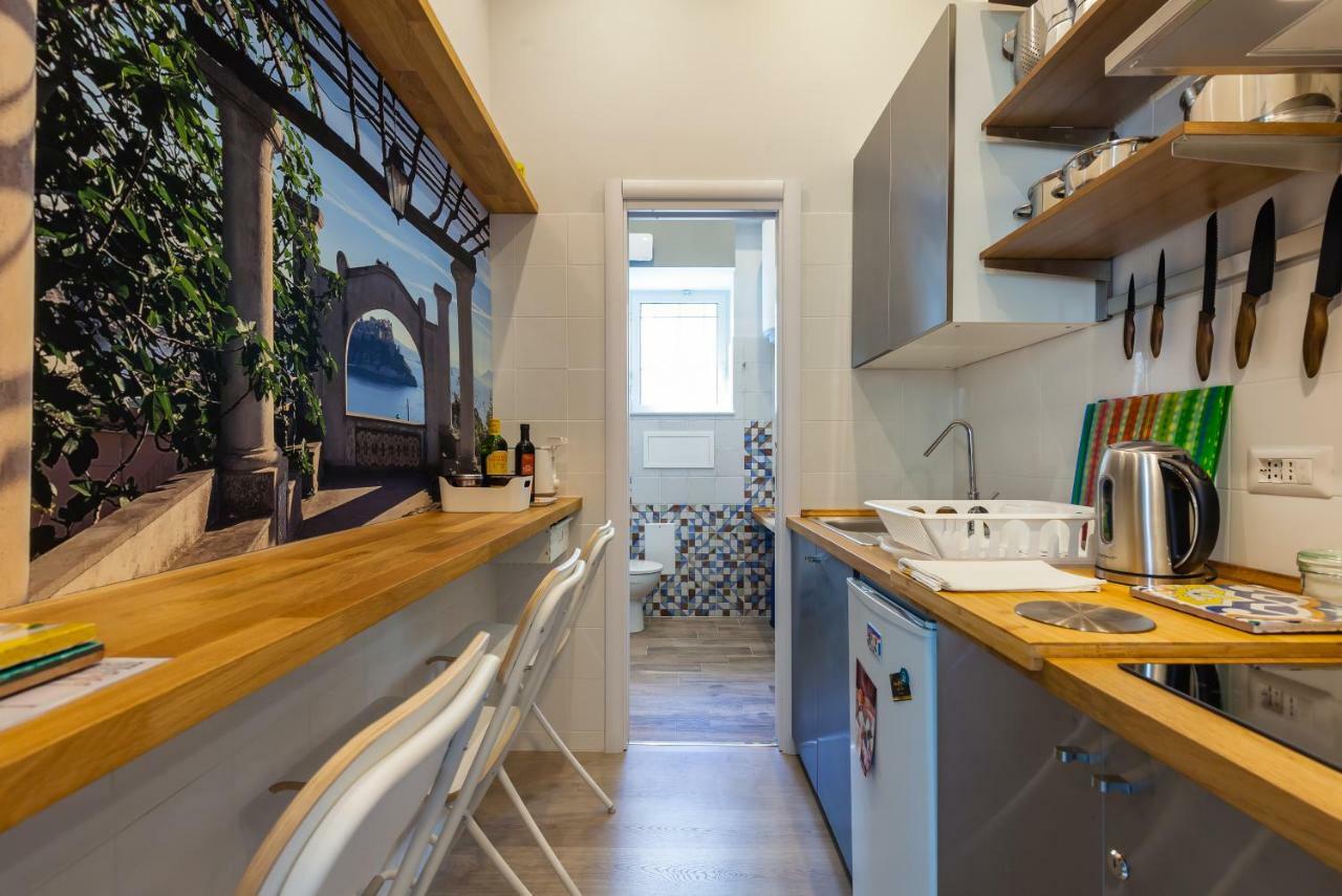 Materdei Terrace Apartment Napoli Bagian luar foto